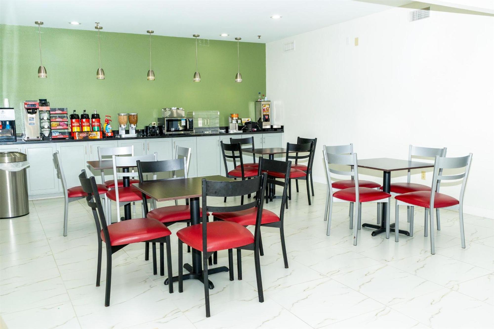 Hotel Americas Value 2*