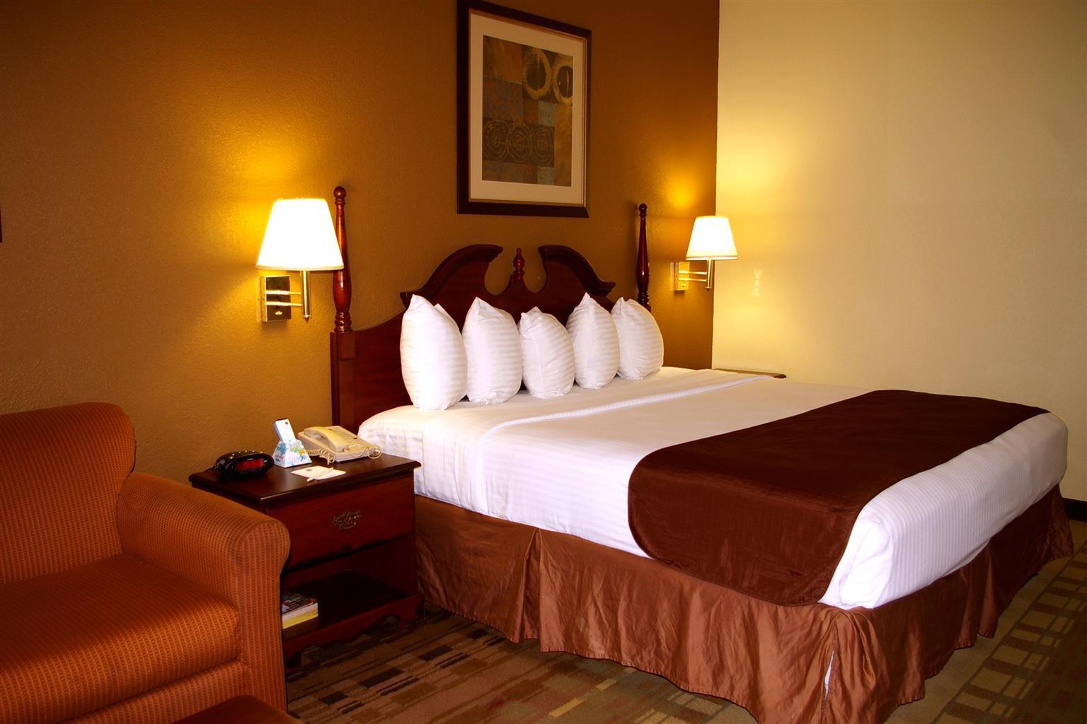 Americas Value Hotel