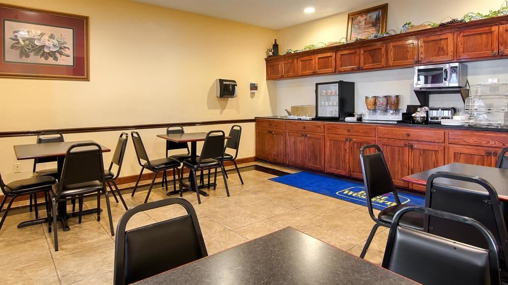 Oyo Townhouse - Gonzale