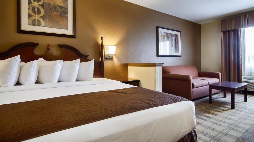 Americas Value Hotel 2*